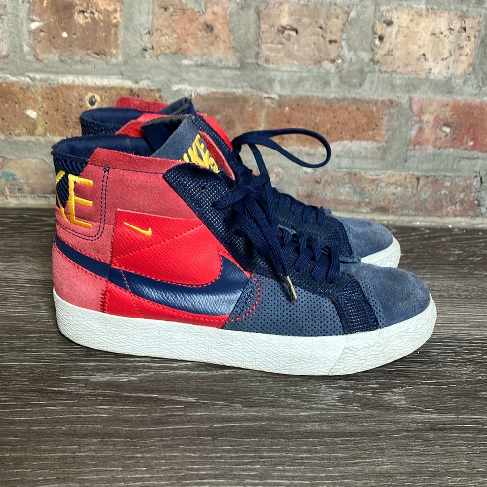 Nike